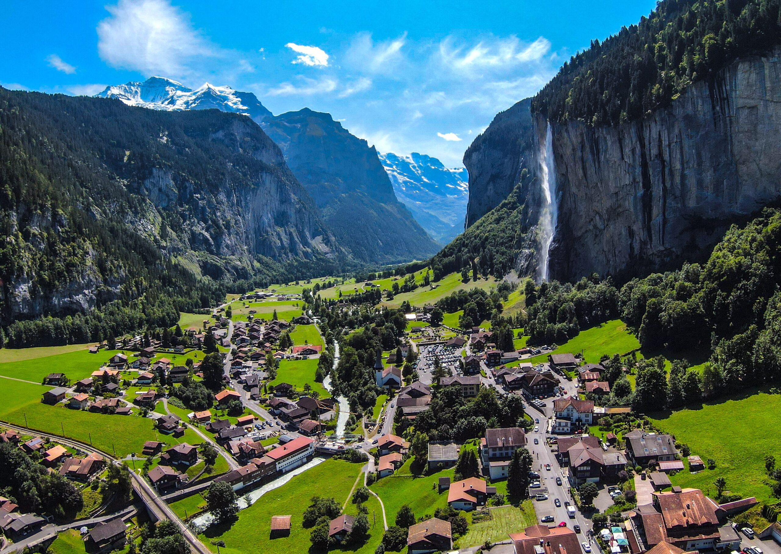 places to visit in switzerland spring